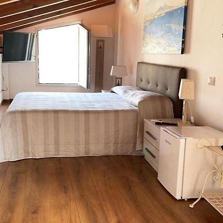 Emma'S House Apartment Sorrento Luaran gambar